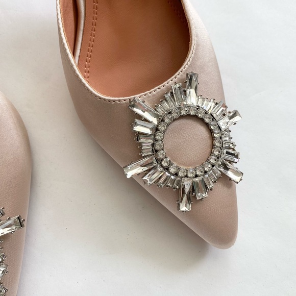 Crystal Slingback Satin Heels in Nude NWT - Picture 5 of 7